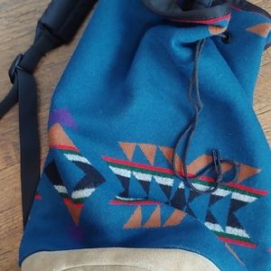 Pendleton Sling Backpack blue wool vintage